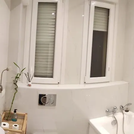 57 En Con Wifi Δωμάτια σε οικογενειακή κατοικία Μπιλμπάο