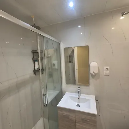 57 En Con Wifi ビルバオ